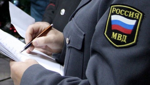 В Михайловке полицейские задержали подозреваемого в угоне автомашины